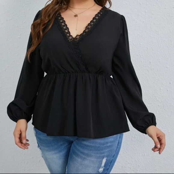 ⚡2/$20⚡1XL Plus Lace Trim Lantern Sleeve Peplum Top - SHEIN - Picture 3 of 8